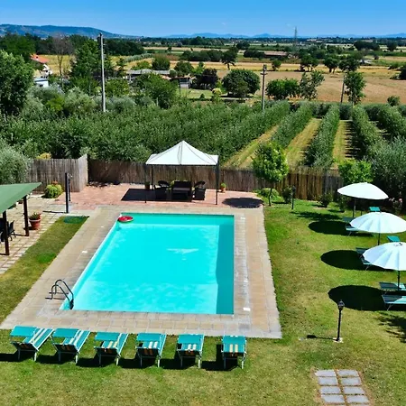 Fratta-santa Caterina Sleeps 20 Pool Air Con * Cortona